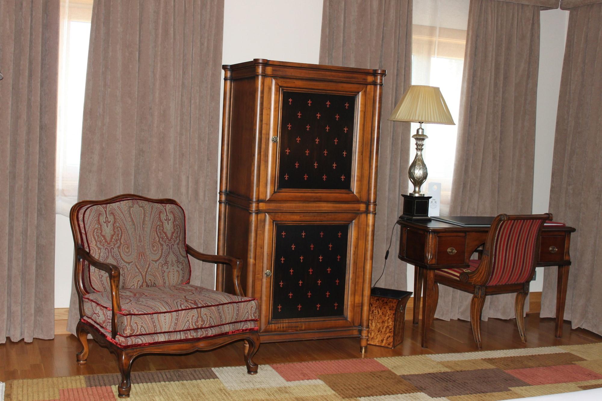 Pazo Los Escudos Hotel Spa & Resort Βίγκο Εξωτερικό φωτογραφία A typical room at the hotel