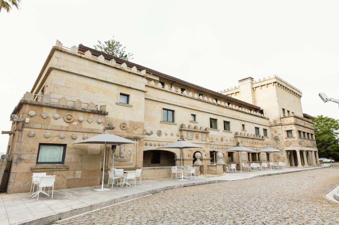 Pazo Los Escudos Hotel Spa & Resort Βίγκο Εξωτερικό φωτογραφία The museum building