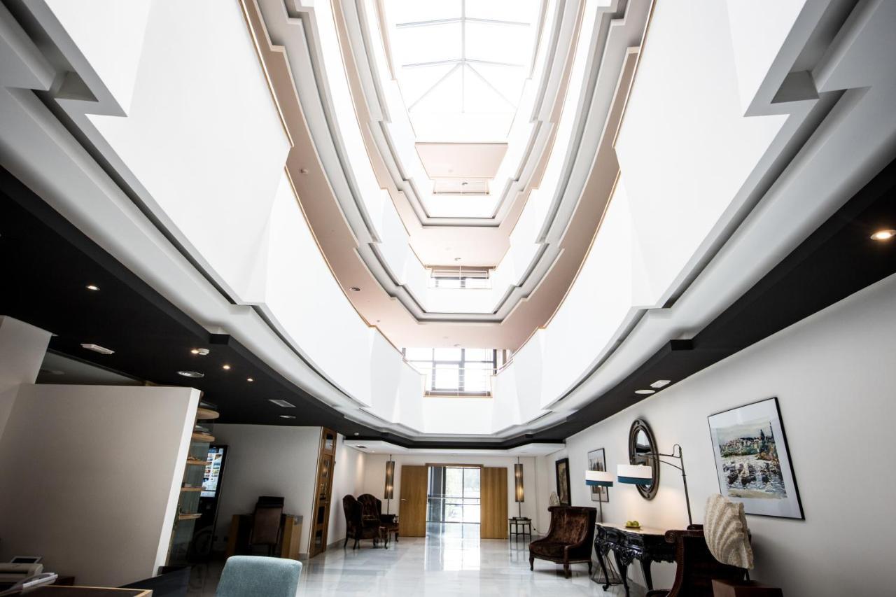 Pazo Los Escudos Hotel Spa & Resort Βίγκο Εξωτερικό φωτογραφία Interior of the National Museum of the Marine Corps